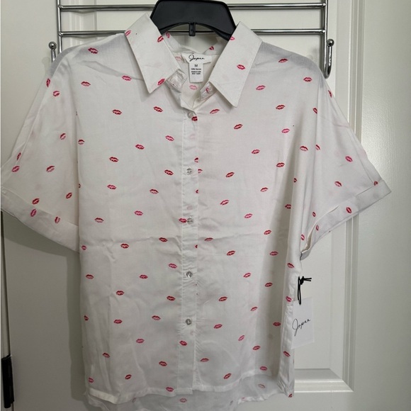 Japna White and Pink and Red lips Button Down Shirt - Picture 1 of 7